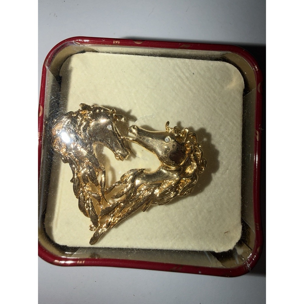 VTG Gold Tone Horse Head Heart Brooch Black Rhinestone Equestrian Pin Bronco